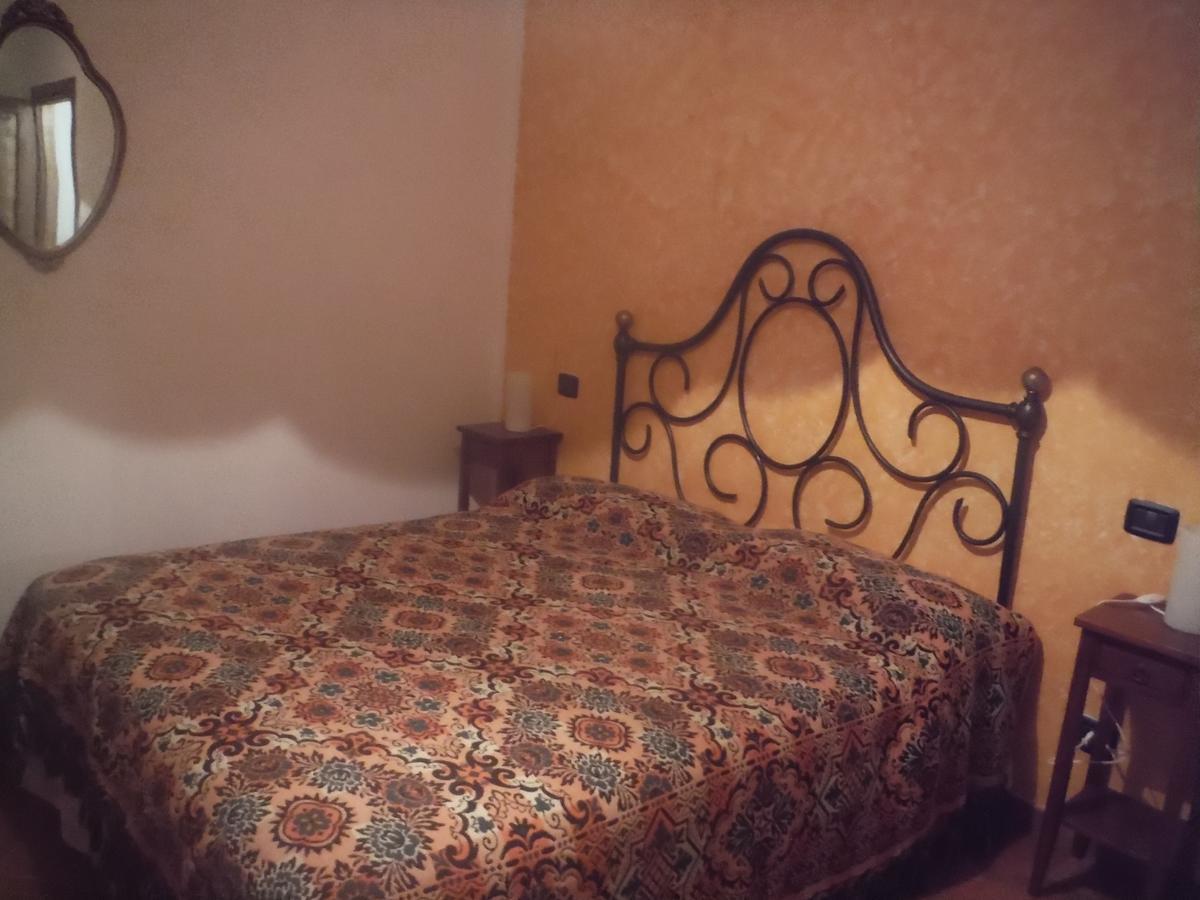 Agriturismo Santa Adriana Volterra Quarto foto